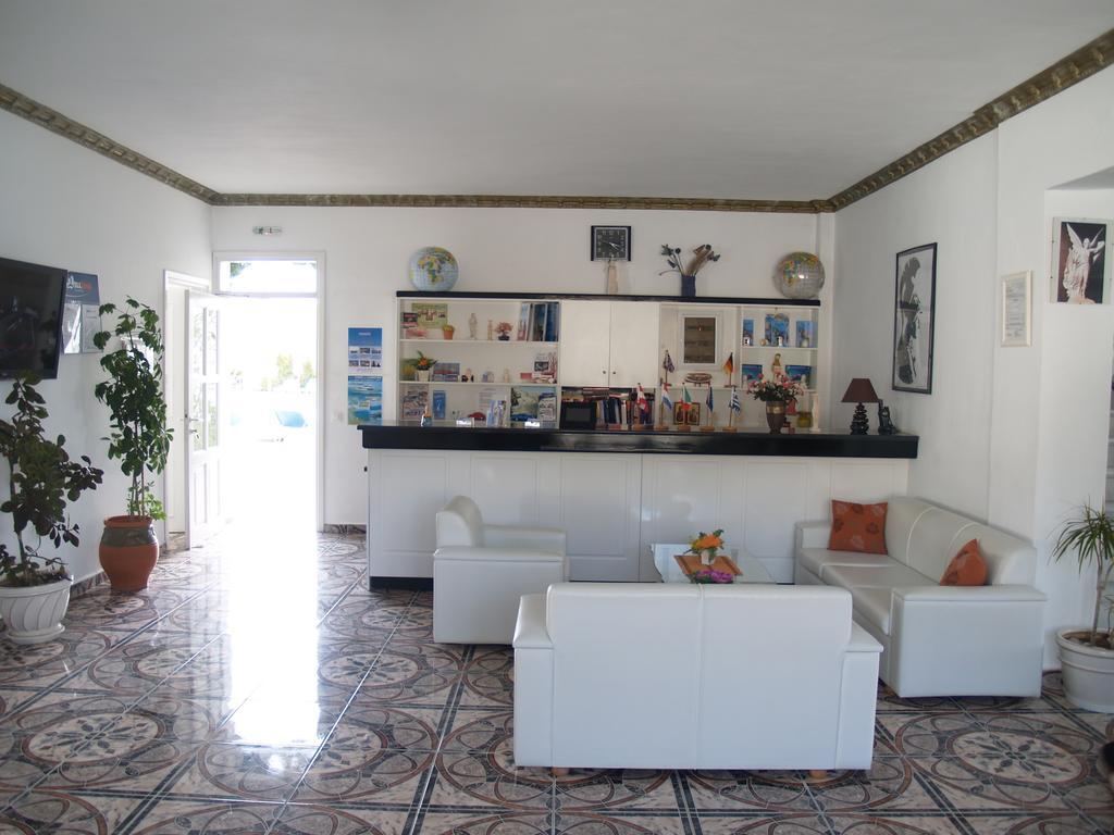 Athena Pallas Arkasa Room photo